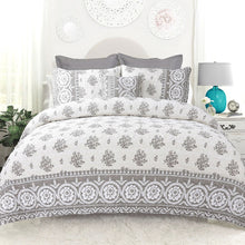 Load image into Gallery viewer, King 4-Piece Reversible Floral Cotton Quilt Set with Decorative Pillow and 2 Shams
