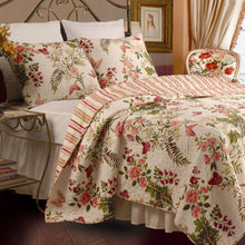 Load image into Gallery viewer, King size 3-Piece Cotton Quilt Set in Pink Beige Floral Butterflies
